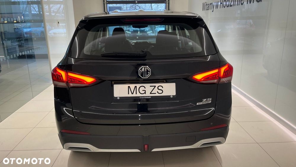 MG ZS - 14