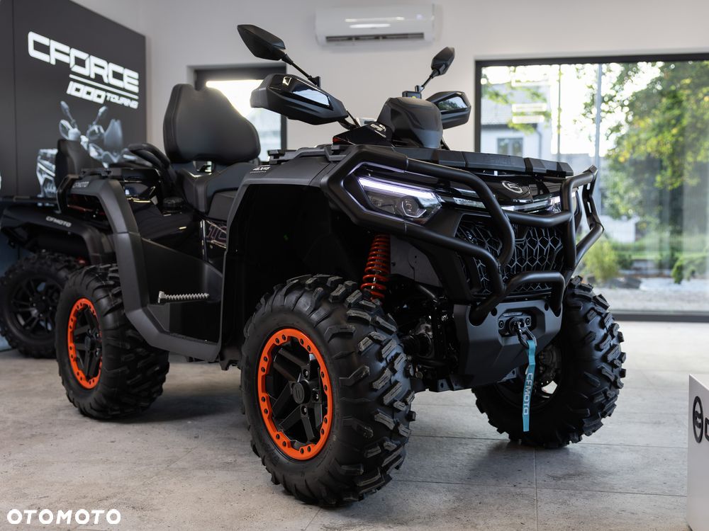 CFMoto CForce - 8