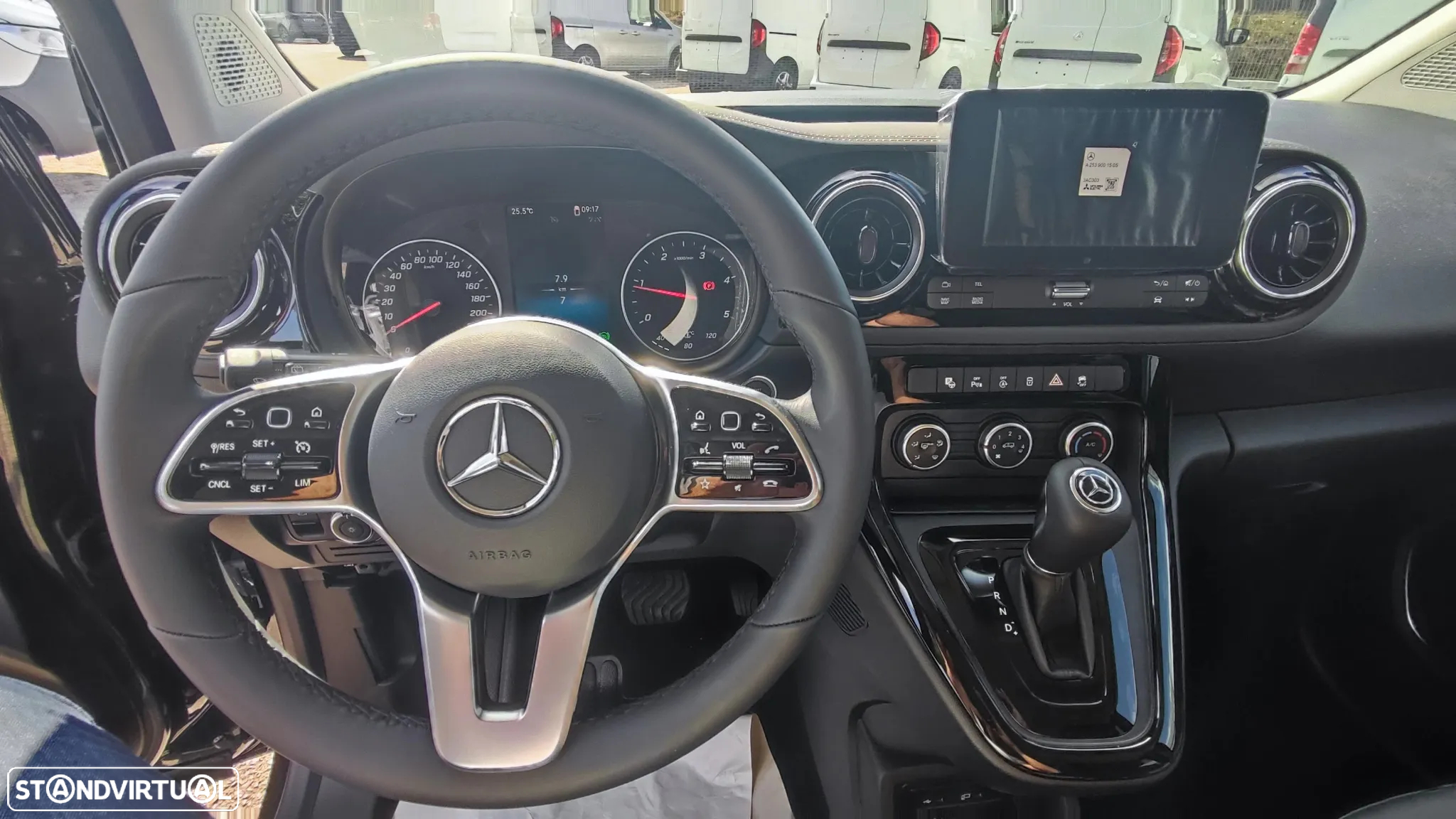 Mercedes-Benz T 180 - 16