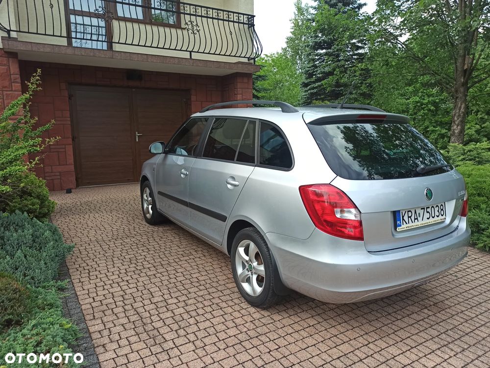 Skoda Fabia 1.4 16V Style - 8