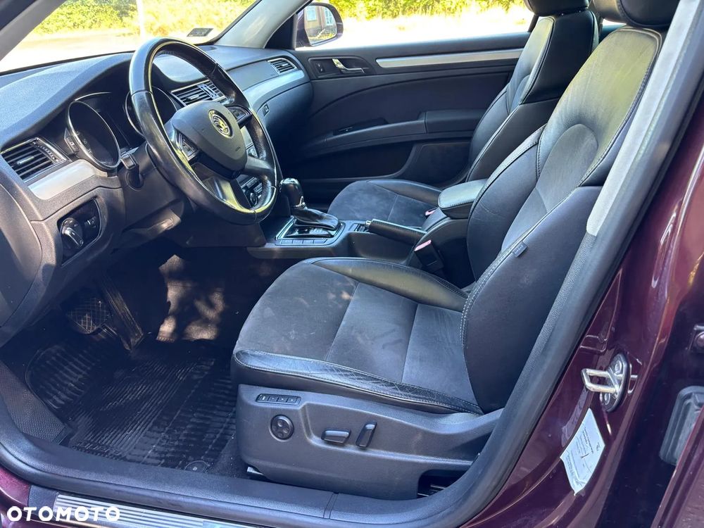 Skoda Superb 2.0 TDI 4x4 Platinum DSG - 19