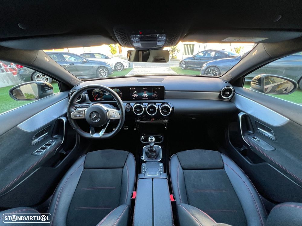 Mercedes-Benz A 180 d AMG Line - 15