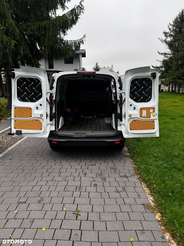 Ford Transit Connect - 24