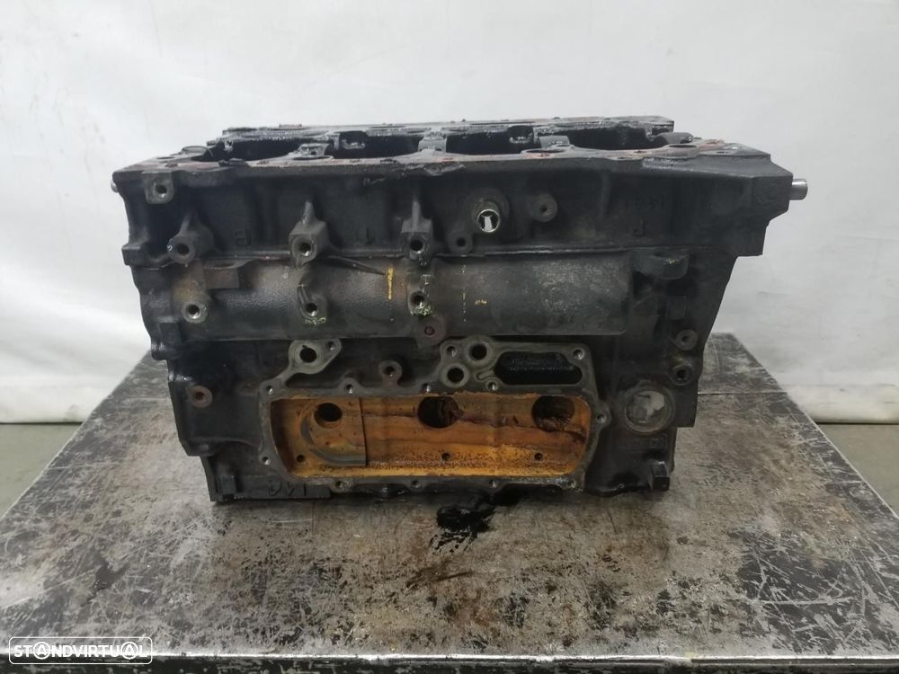 BLOCO DO MOTOR MITSUBISHI MONTERO V60V70 - 1