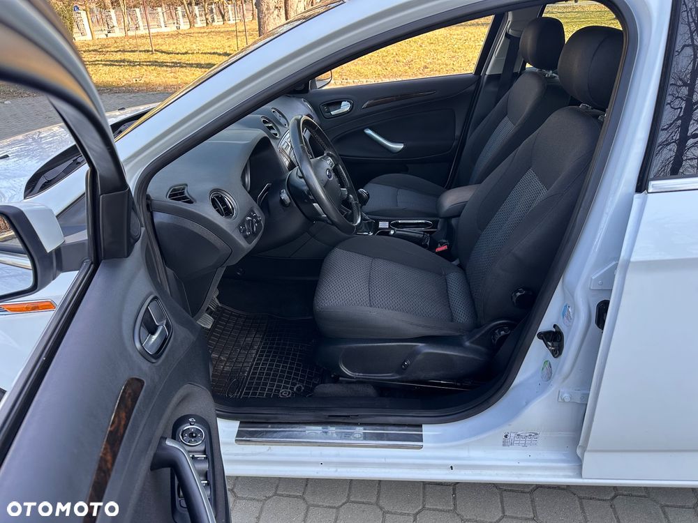 Ford Mondeo 2.0 TDCi Business Edition - 9