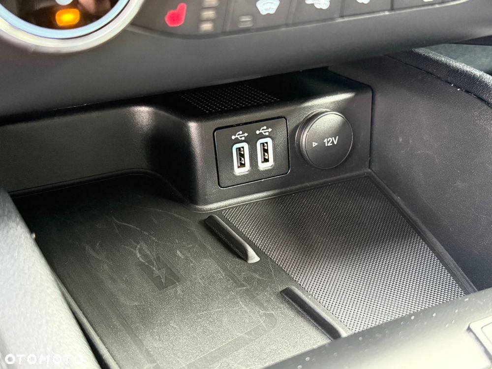 Ford Kuga 1.5 EcoBlue TITANIUM - 27