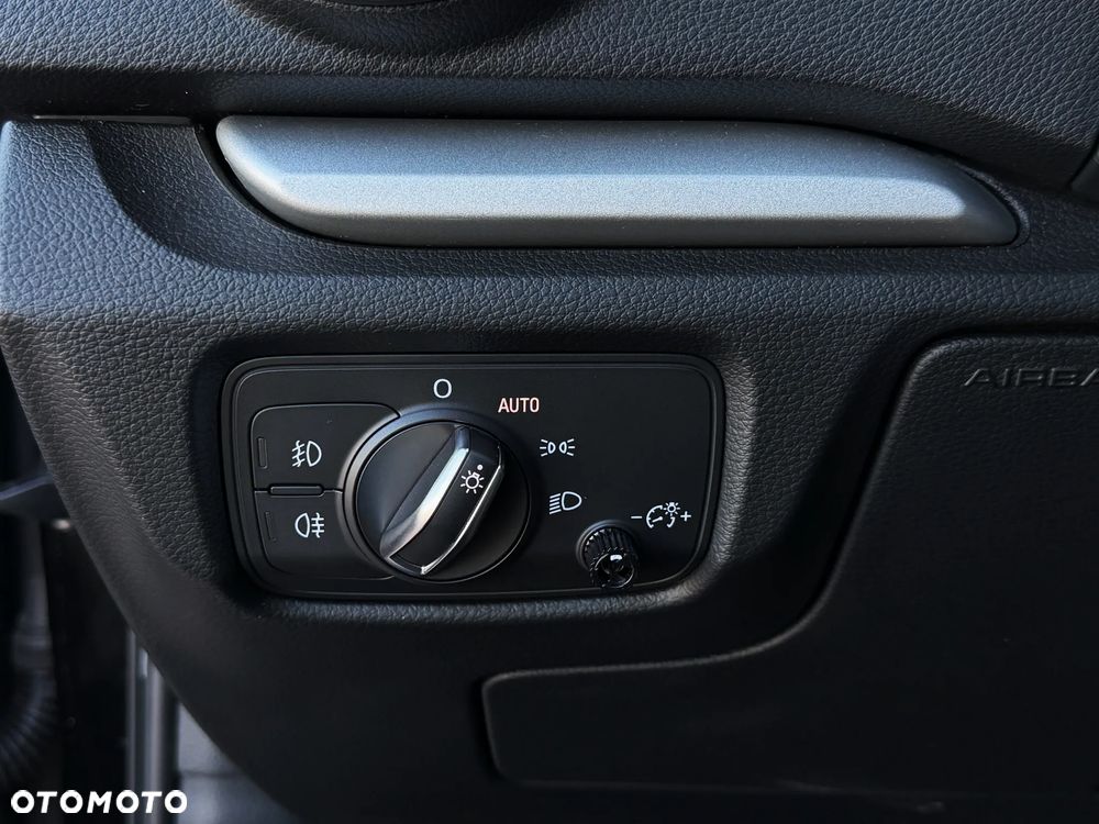 Audi A3 Limousine 1.6 TDI Sport - 28