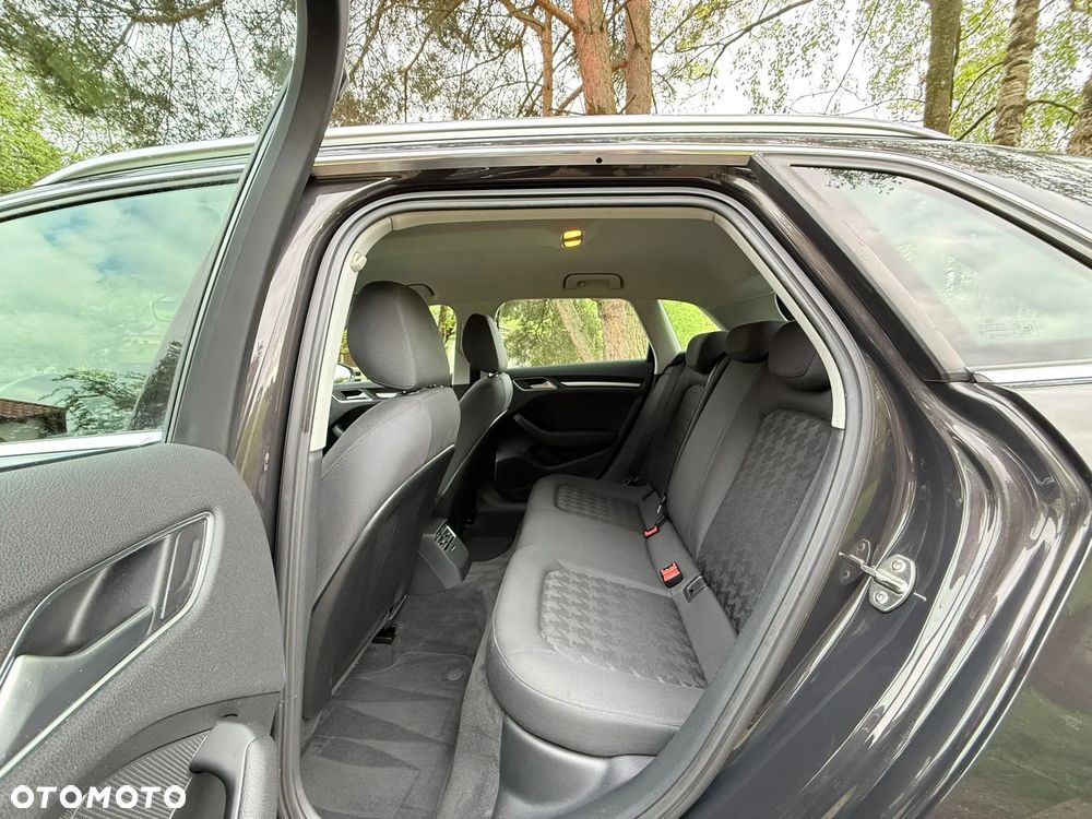 Audi A3 Sportback 1.2 TFSI Attraction S tronic - 25