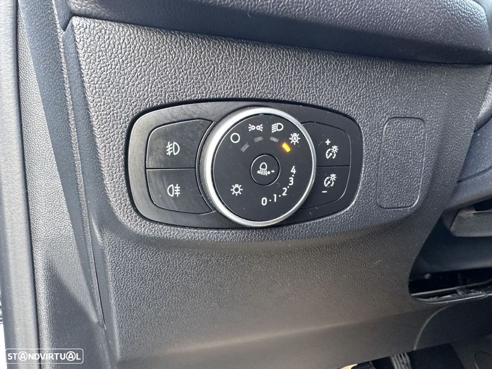 Ford Focus - 14