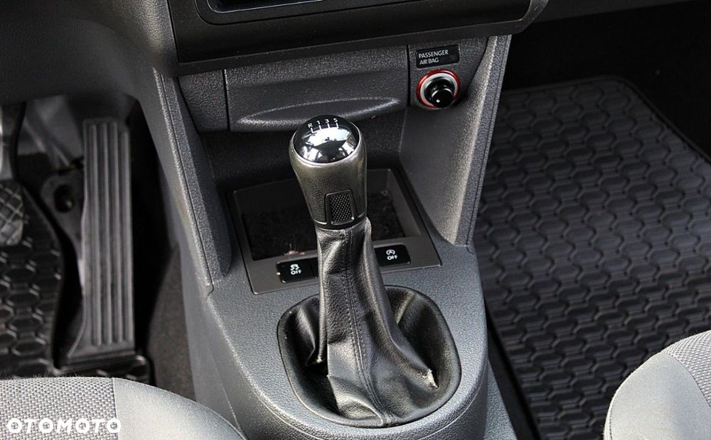 Volkswagen Caddy - 17