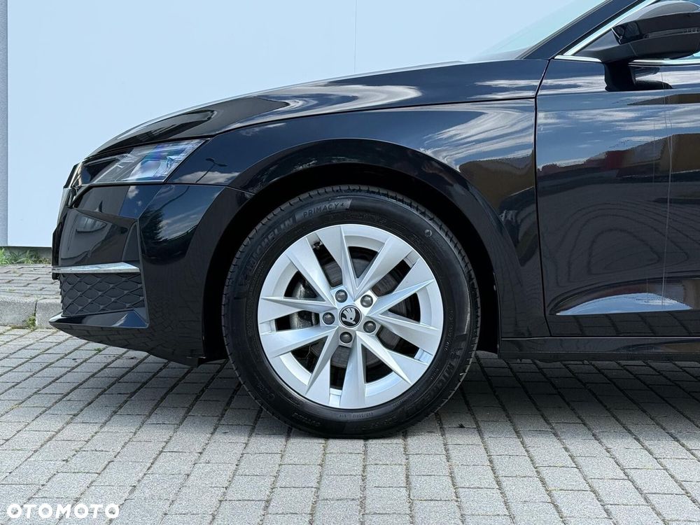 Skoda Octavia 1.5 TSI mHEV Selection DSG - 6