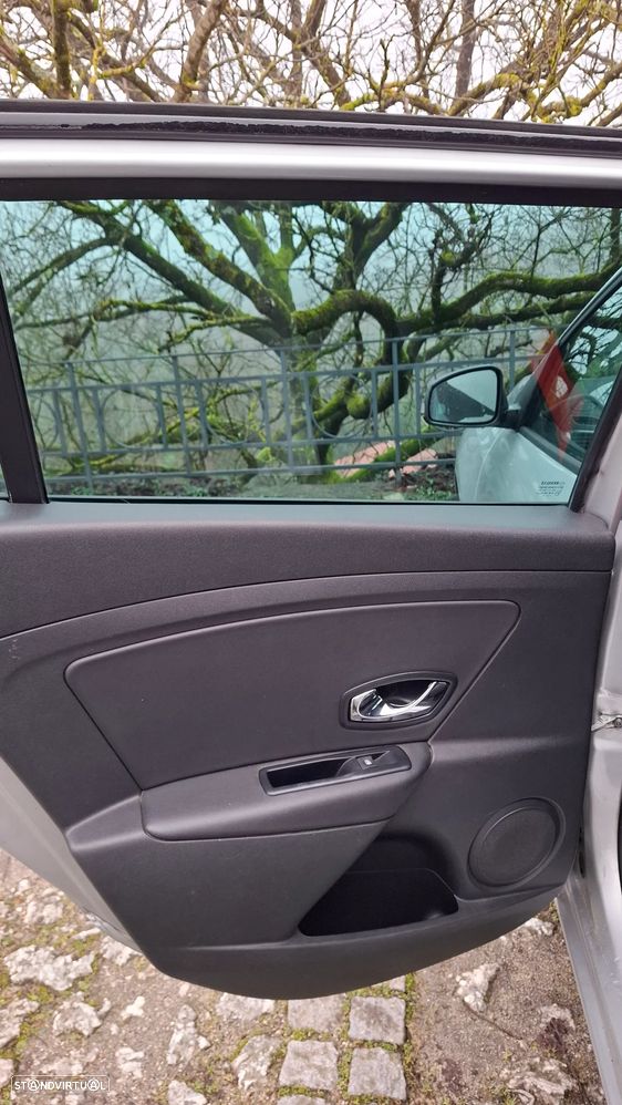 Renault Mégane Sport Tourer 1.5 dCi GT Line SS - 14