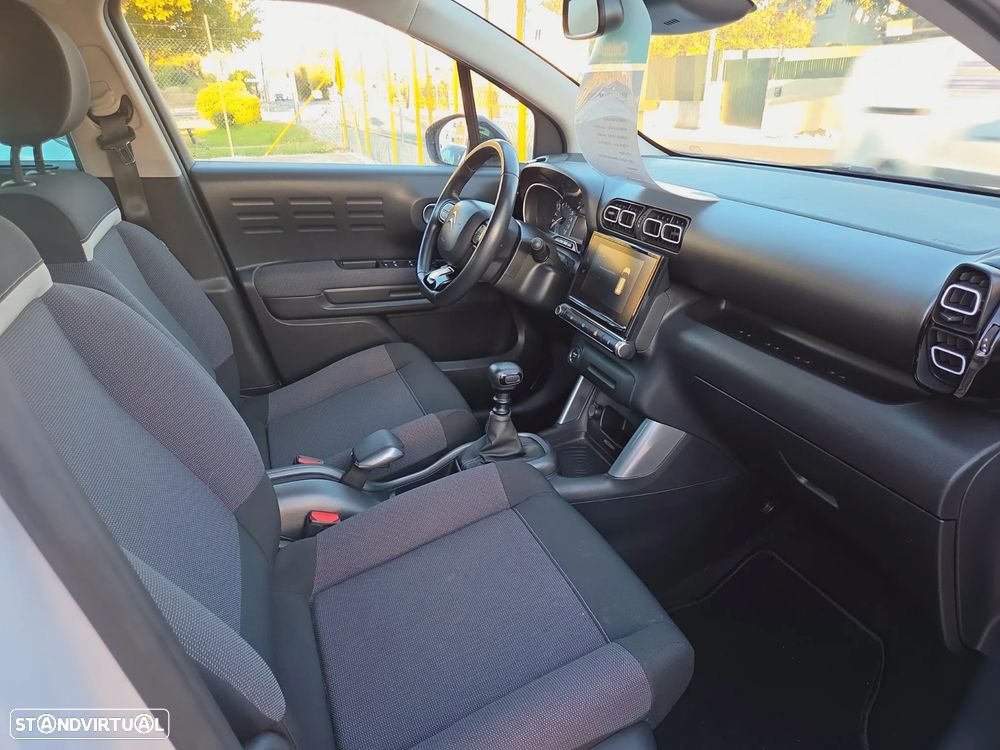 Citroën C3 Aircross 1.2 PureTech Shine - 18