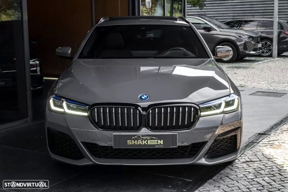 BMW 530 e Pack Desportivo M - 7