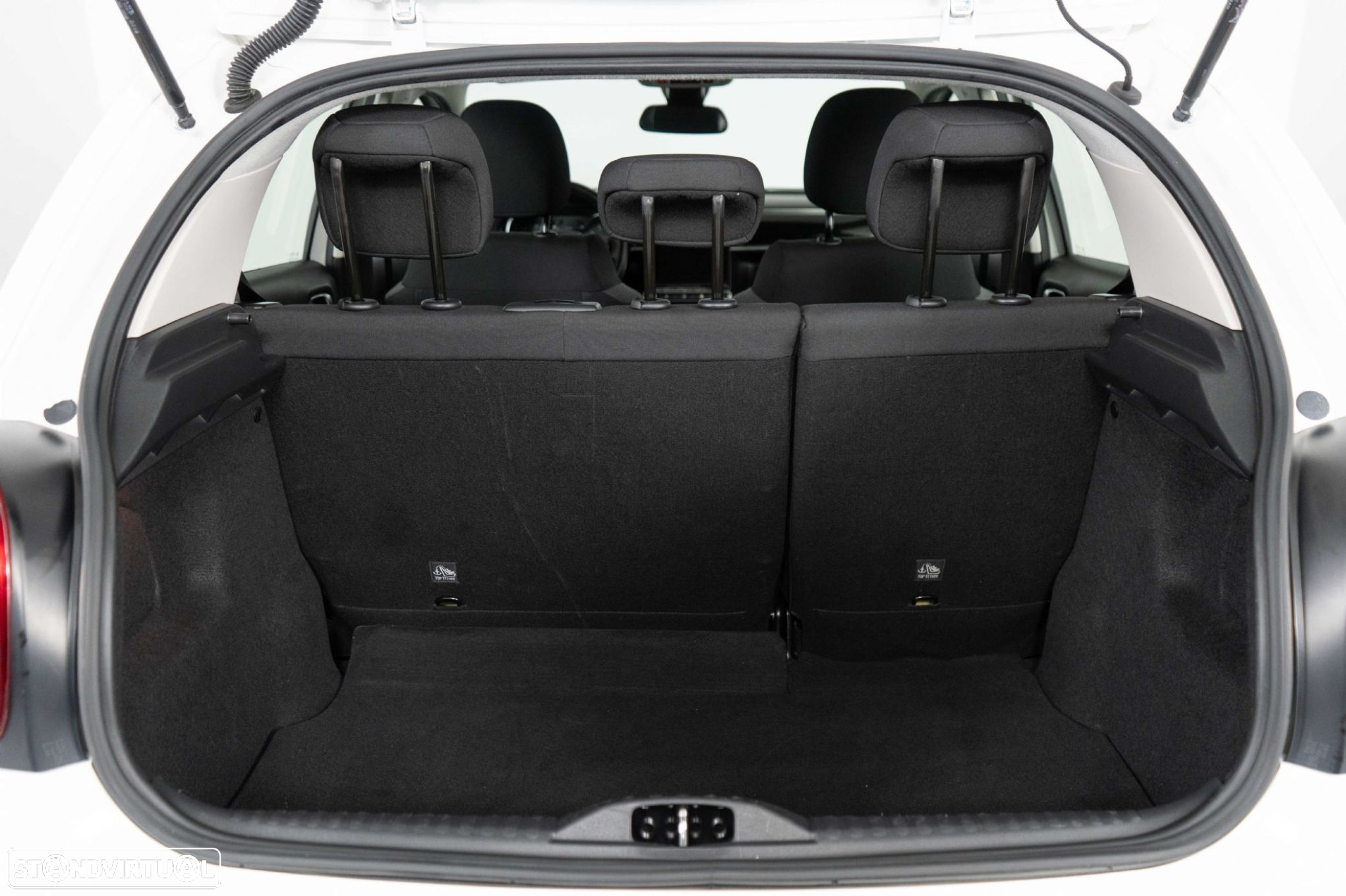 Citroën C3 1.2 PureTech Shine EAT6 - 13