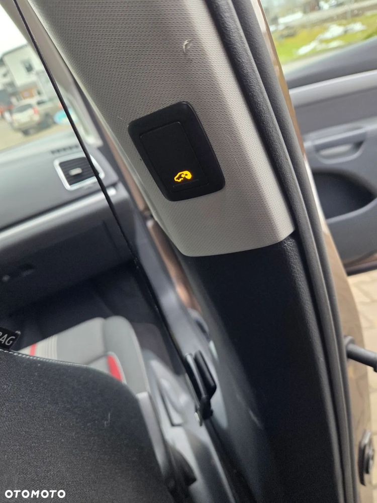 Volkswagen Sharan 2.0 TDI DSG Blue Motion Match - 21