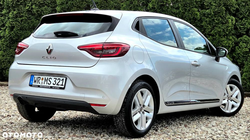Renault Clio - 13