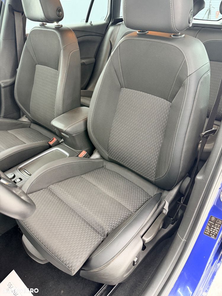 Opel Astra 1.6 CDTI ECOTEC Start/Stop Enjoy - 10