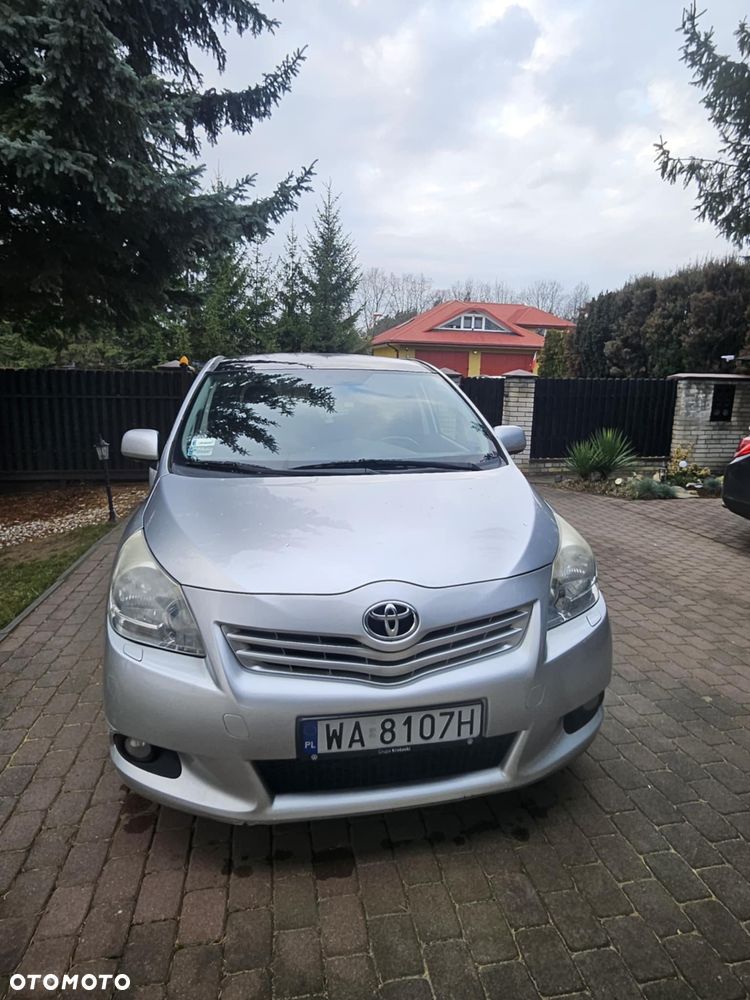 Toyota Verso 2.2 D-CAT Premium - 6