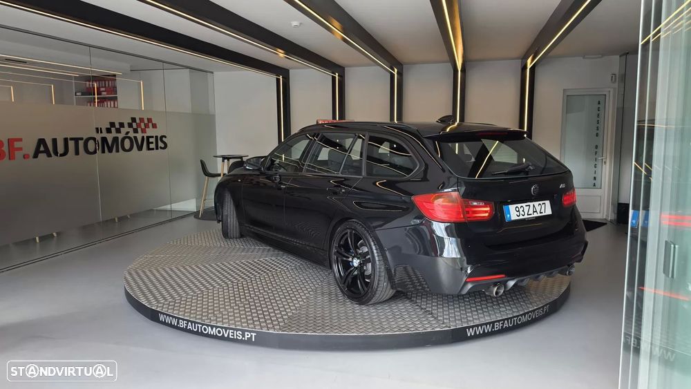 BMW 318 d Pack M - 19