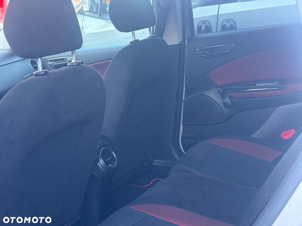 Fiat Bravo 1.4 T-JET 16V Dualogic Racing - 21