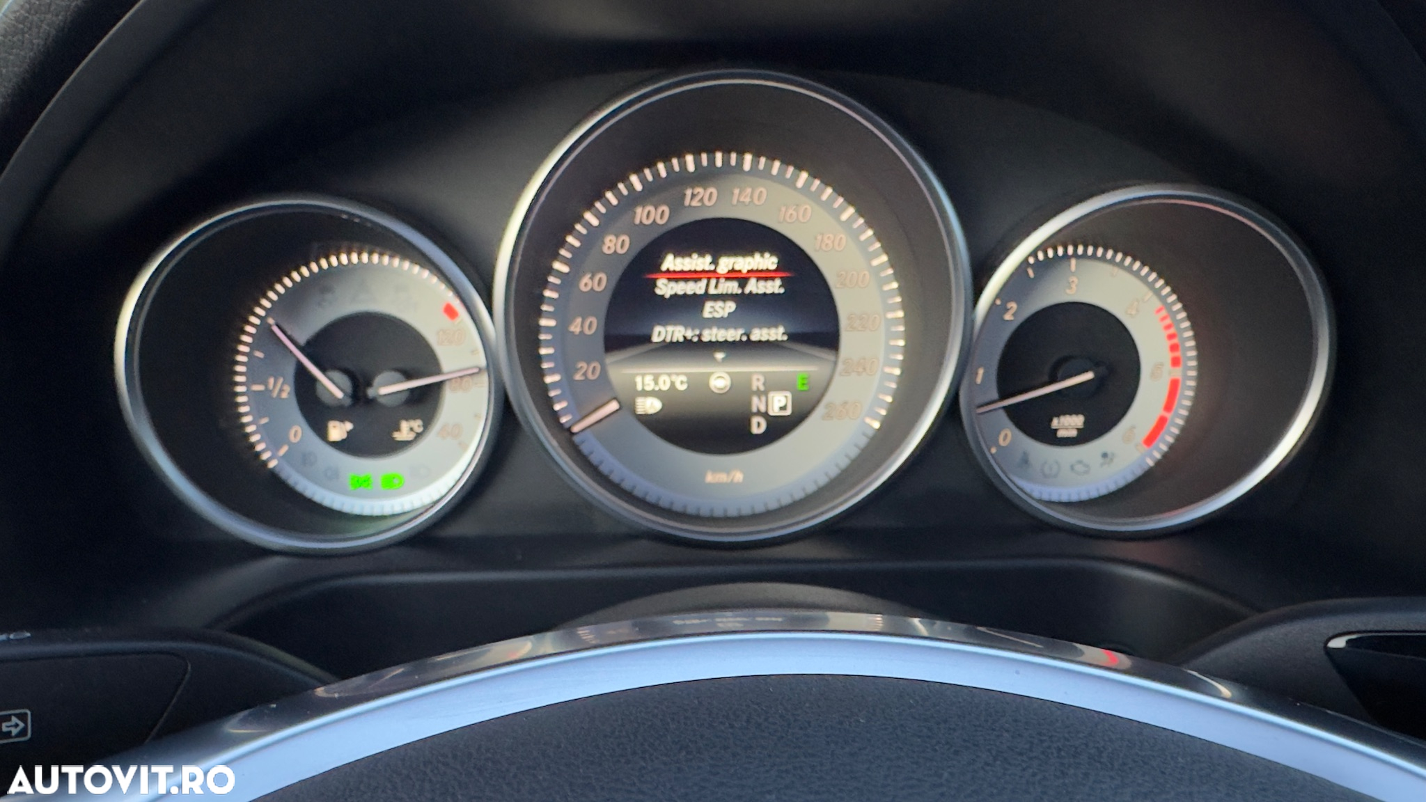 Mercedes-Benz E 300 BLUETEC 9G-TRONIC Avantgarde - 12