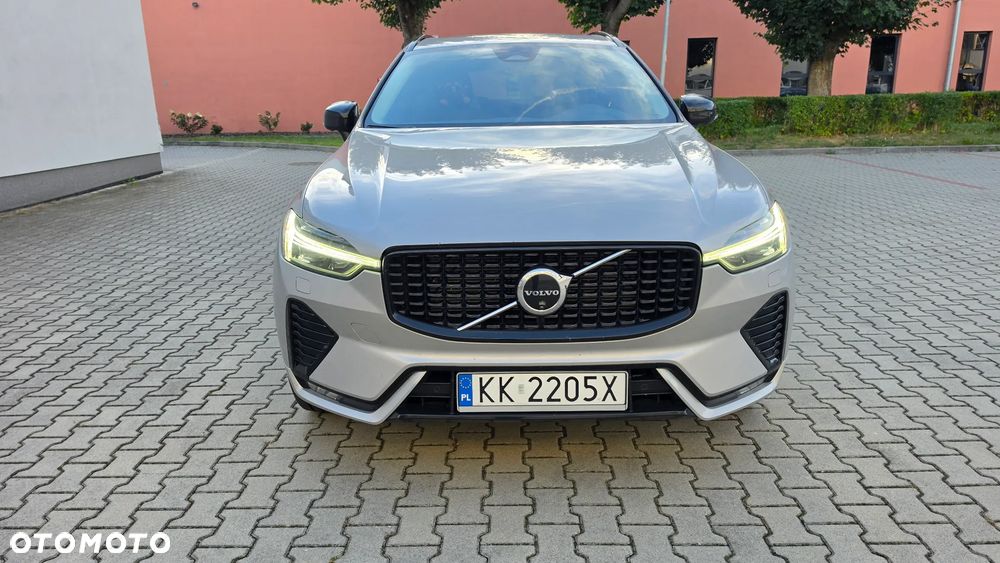 Volvo XC 60 B5 B AWD R-Design - 8