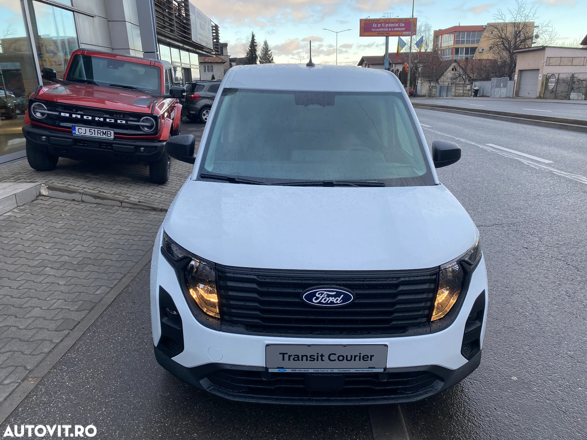 Ford COURIER VAN 1.5L EcoBlue - 4