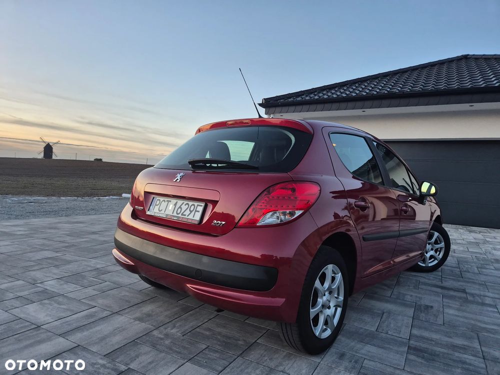 Peugeot 207 95 VTi Urban Style - 20