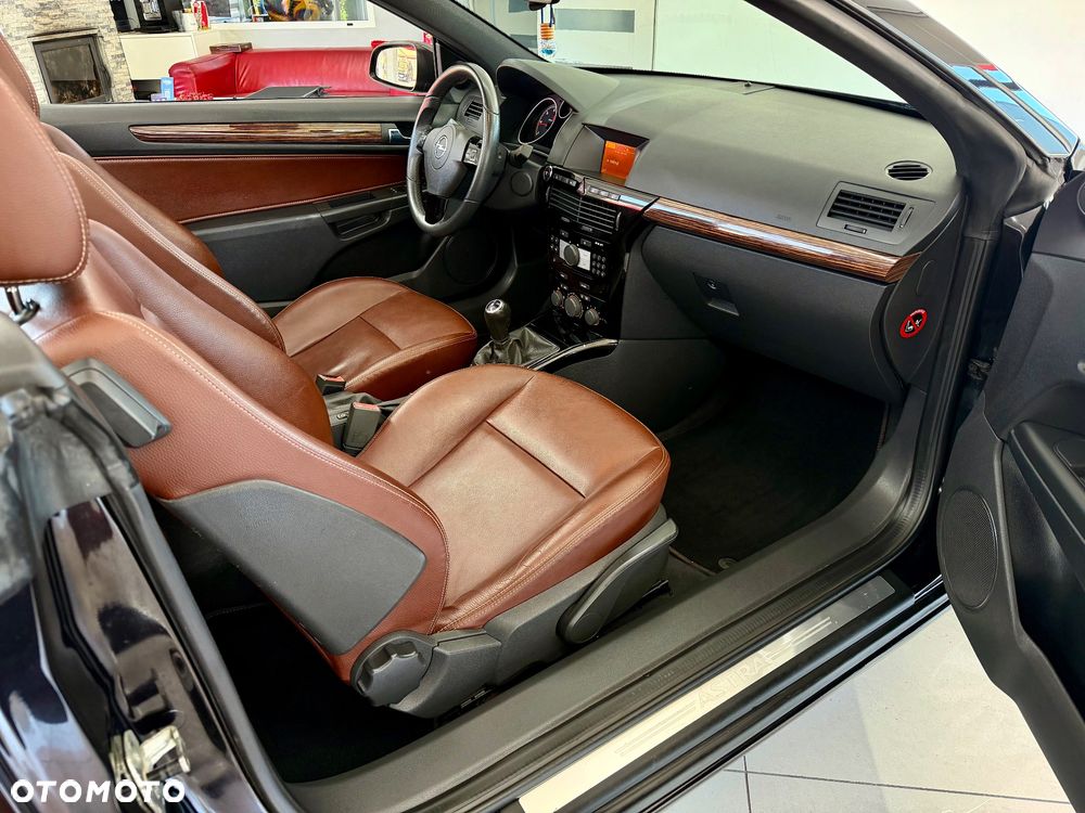 Opel Astra 1.9 CDTI DPF Elegance - 31