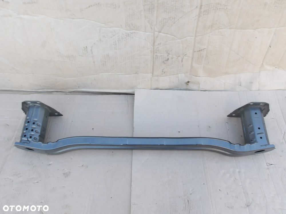 BELKA ZDERZAKA TYL TOYOTA COROLLA E21 HB - 4