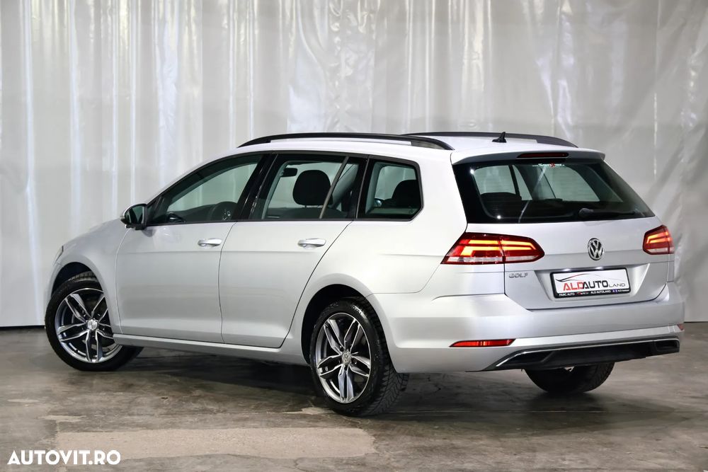 Volkswagen Golf 2019 photo 4