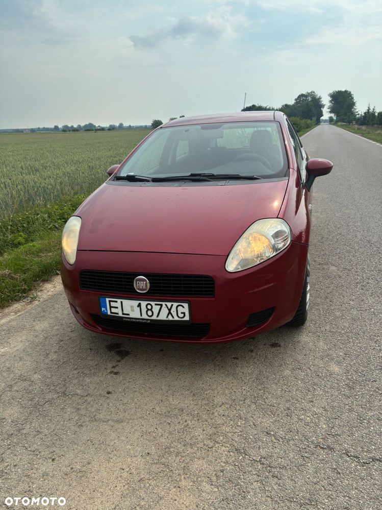 Fiat Grande Punto - 2