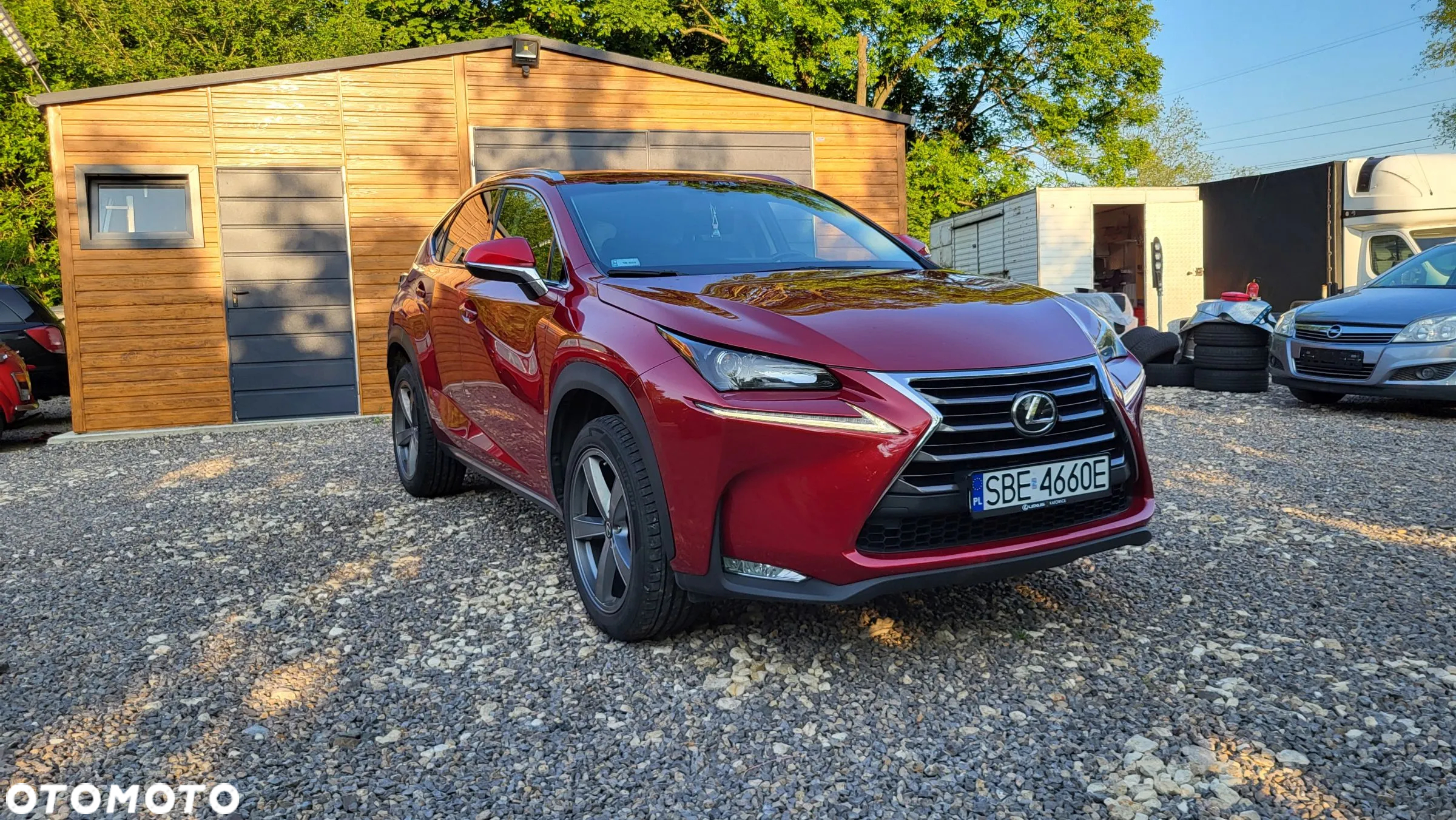 Lexus NX 200t Comfort AWD - 3