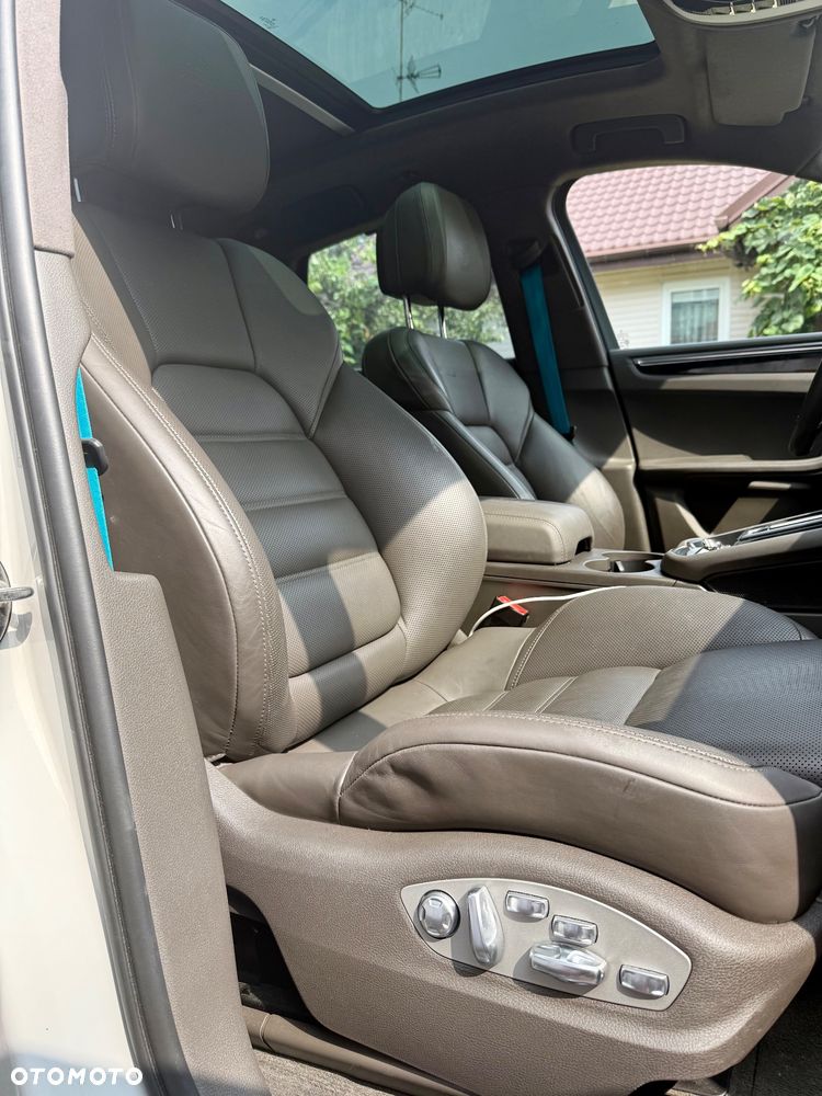 Porsche Macan - 19