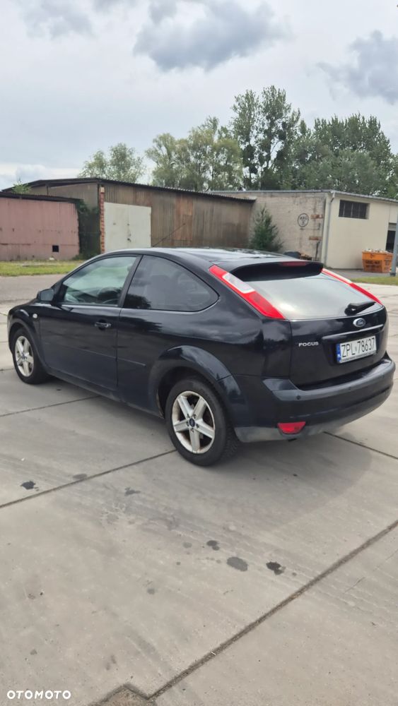 Ford Focus 1.6 Ambiente - 7