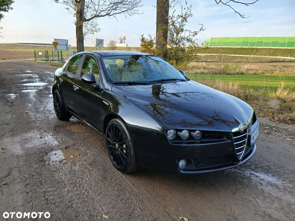 Alfa Romeo 159 2007 photo 2