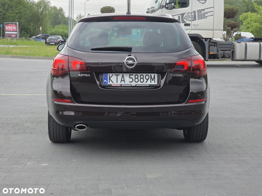 Opel Astra 1.4 Turbo Sport - 9