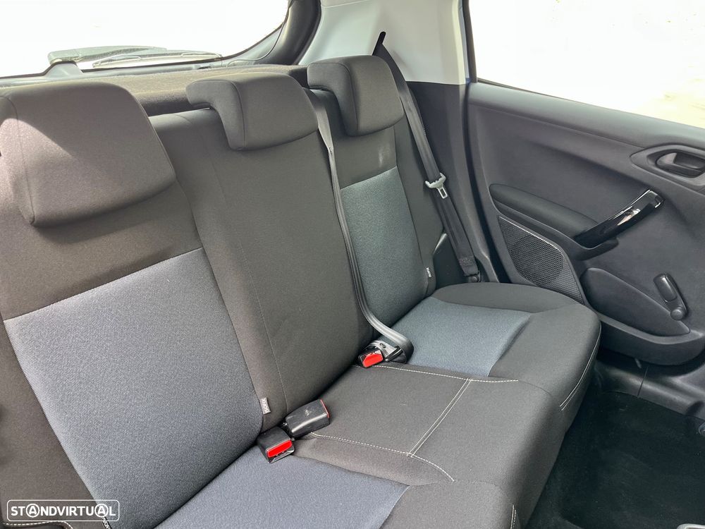 Peugeot 208 1.2 PureTech Access - 30