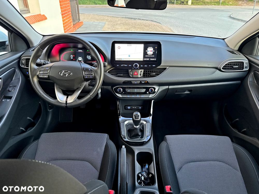 Hyundai i30 - 16