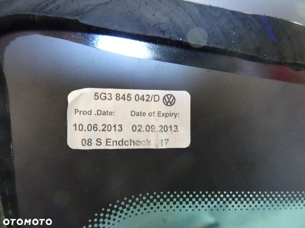 5G3845042D szyba karoseryjna prawa dymiona 3D VW Golf VII czesci - 2