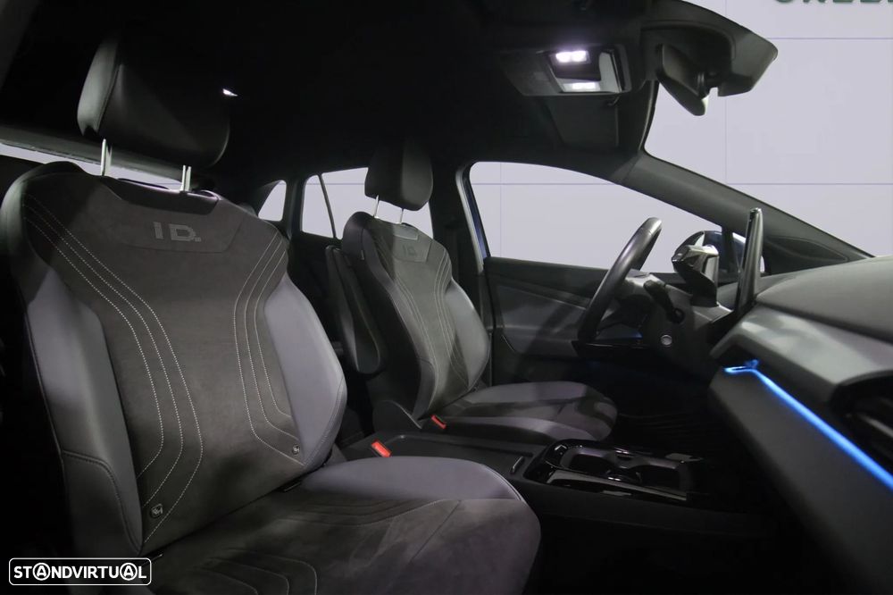 VW ID.4 - 13