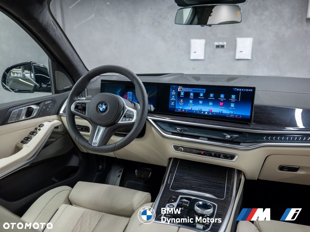 BMW X7 xDrive40d - 23