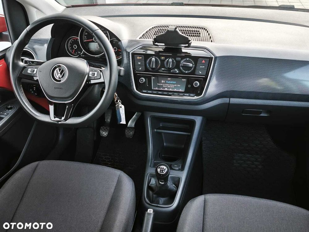 Volkswagen up! 1.0 move - 17