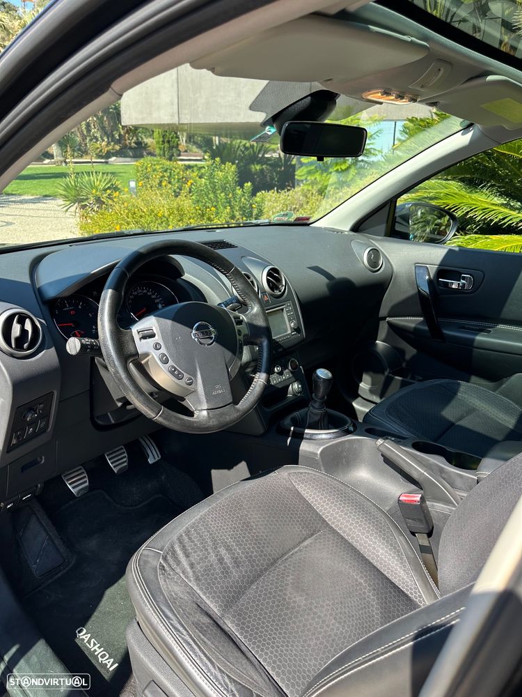 Nissan Qashqai 1.6 dCi Tekna Premium 17 Pele S Alcantara - 9