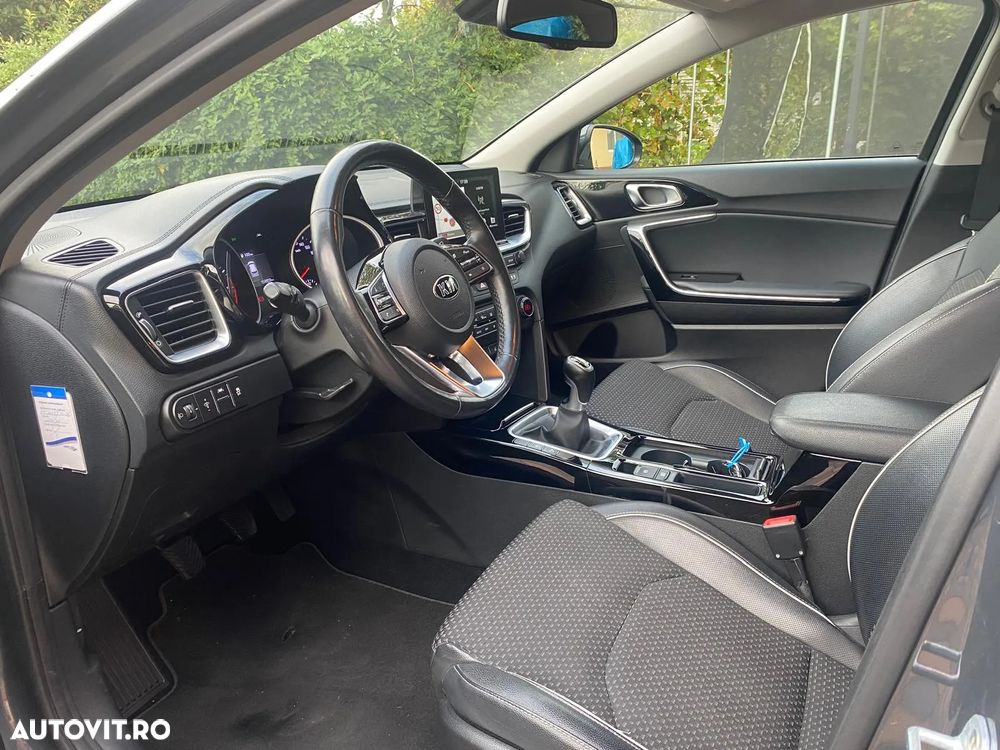 Kia Ceed 1.0 T-GDI ISG Platinum Edition - 10