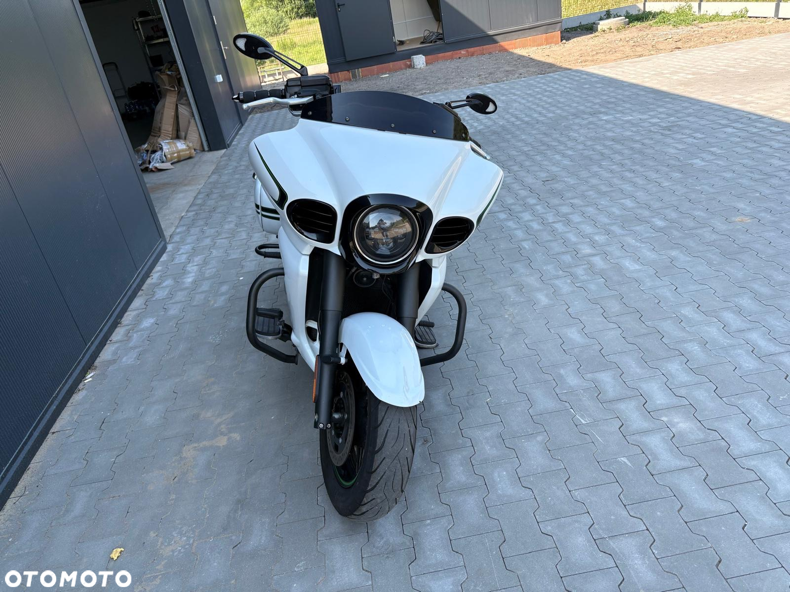 Kawasaki VN - 14