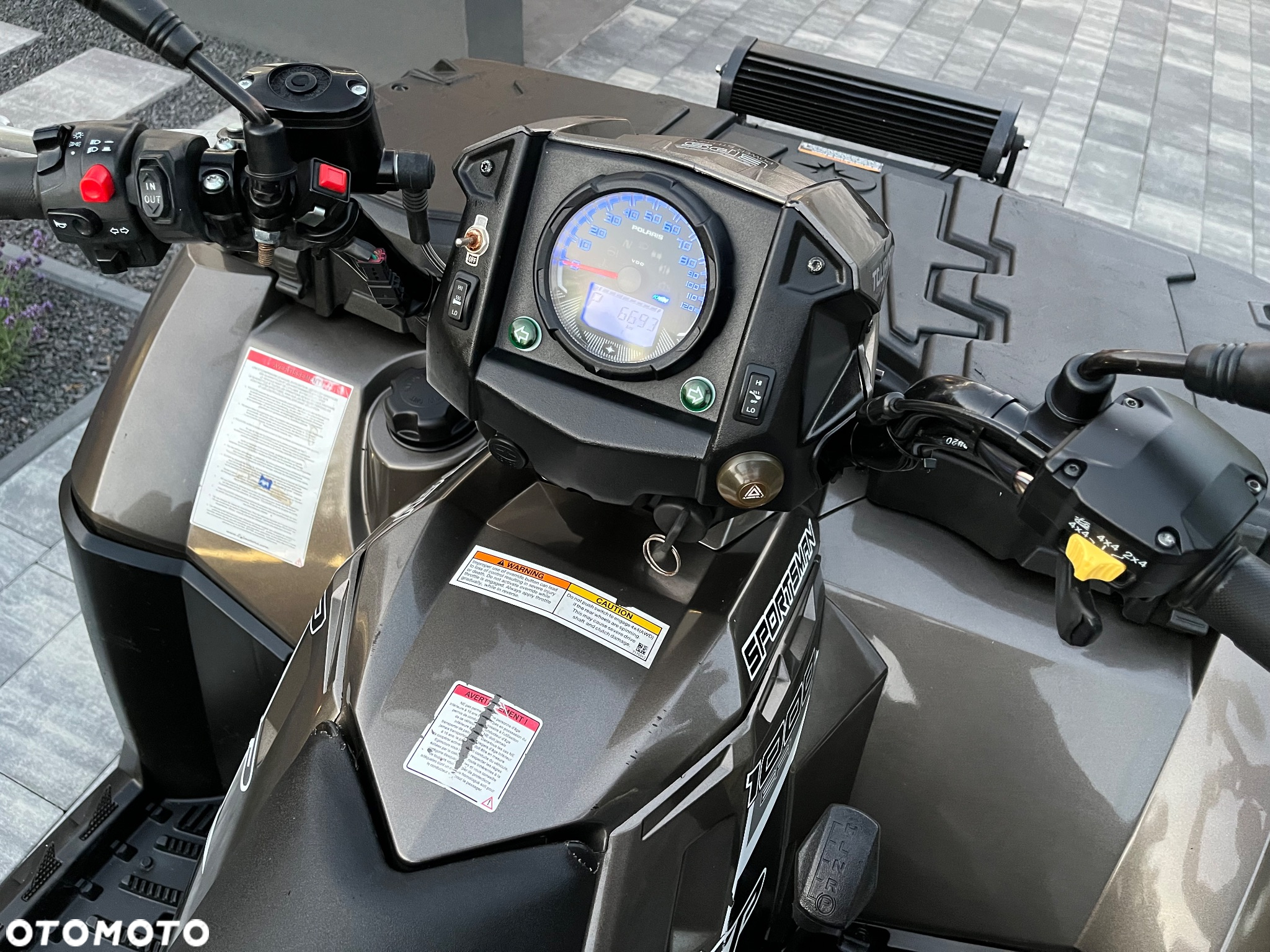 Polaris Sportsman - 8