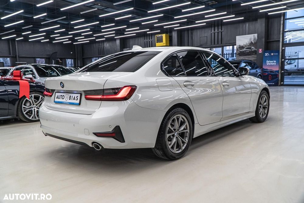 BMW Seria 3 316d Aut. Sport Line - 8