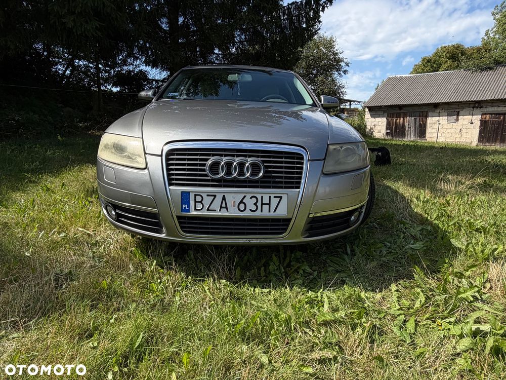 Audi A6 Limousine 2.4 - 6